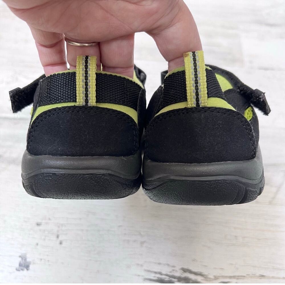 KEEN Newport H2 Sandals Kids Size 4 Black Green Waterproof Hiking Sport Outdoor - Picture 10 of 15